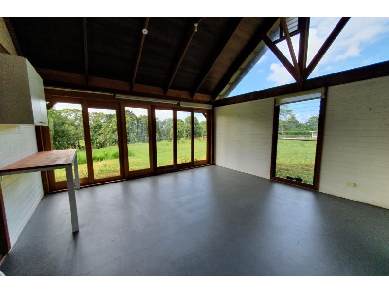 2/21 Bay Vista Lane, Ewingsdale NSW 2481