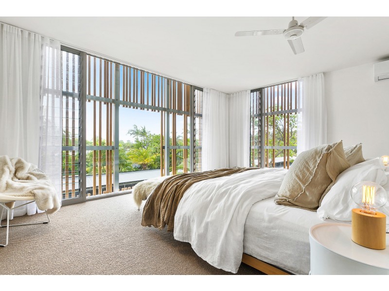 House 3/34 Bangalow Road, Byron Bay NSW 2481