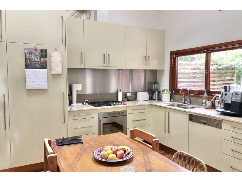 5 Oceanside Place, Suffolk Park NSW 2481