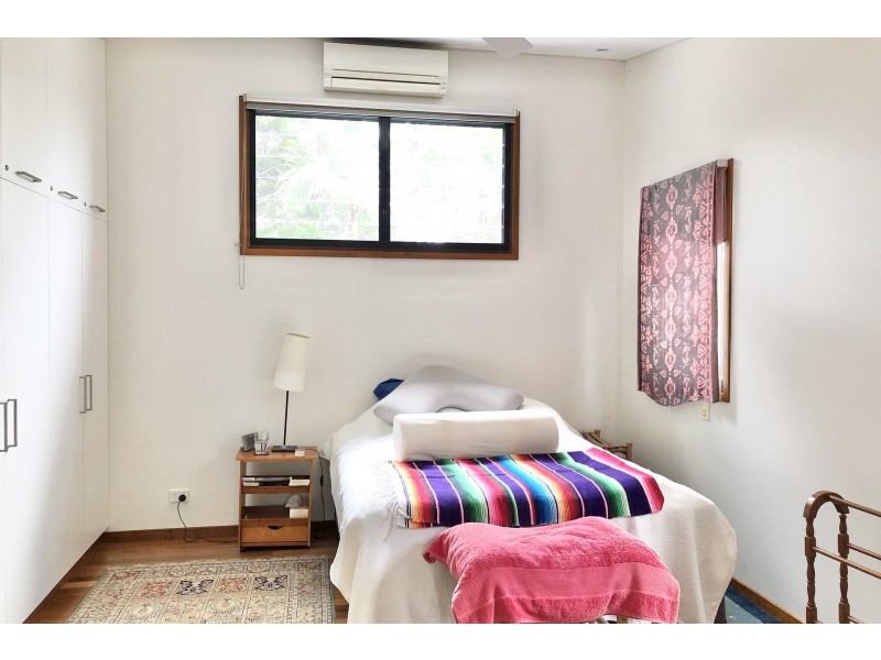 5 Oceanside Place, Suffolk Park NSW 2481