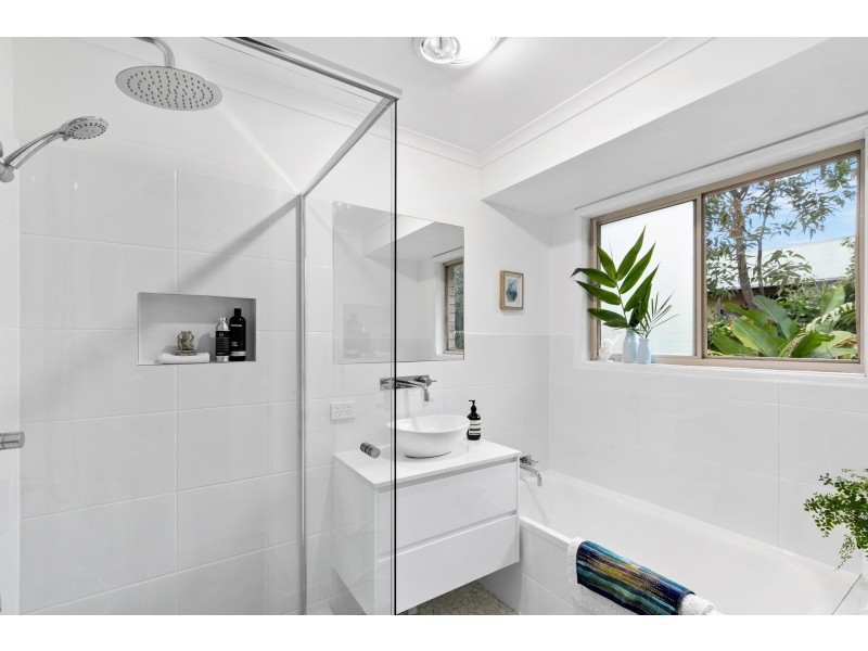 2 Jacaranda Drive, Byron Bay NSW 2481