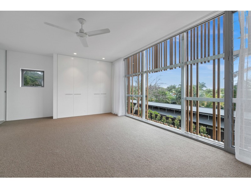 2/34 Bangalow Road, Byron Bay NSW 2481