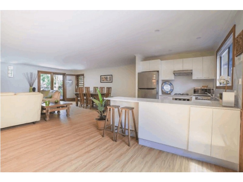 2/1 Cumbebin Park, Byron Bay NSW 2481