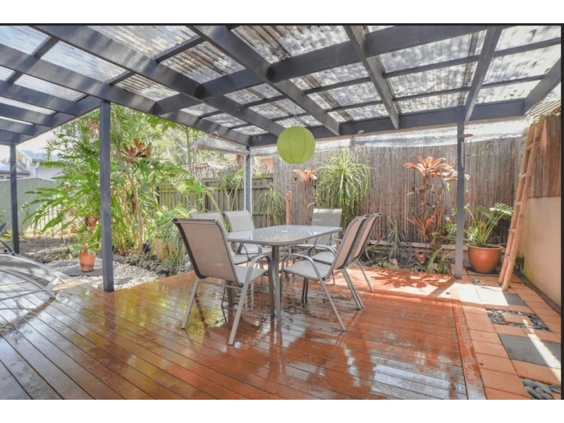 2/1 Cumbebin Park, Byron Bay NSW 2481