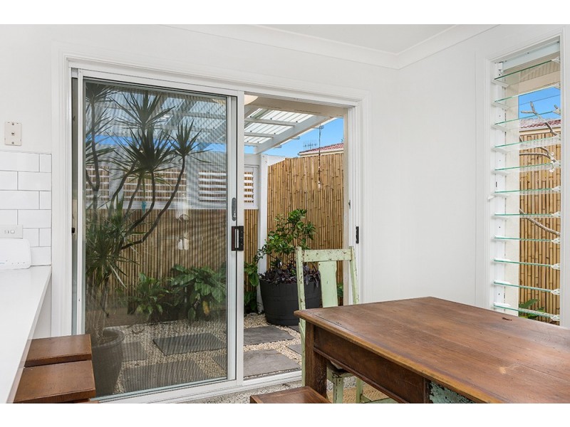 2/33 Scott Street, Byron Bay NSW 2481