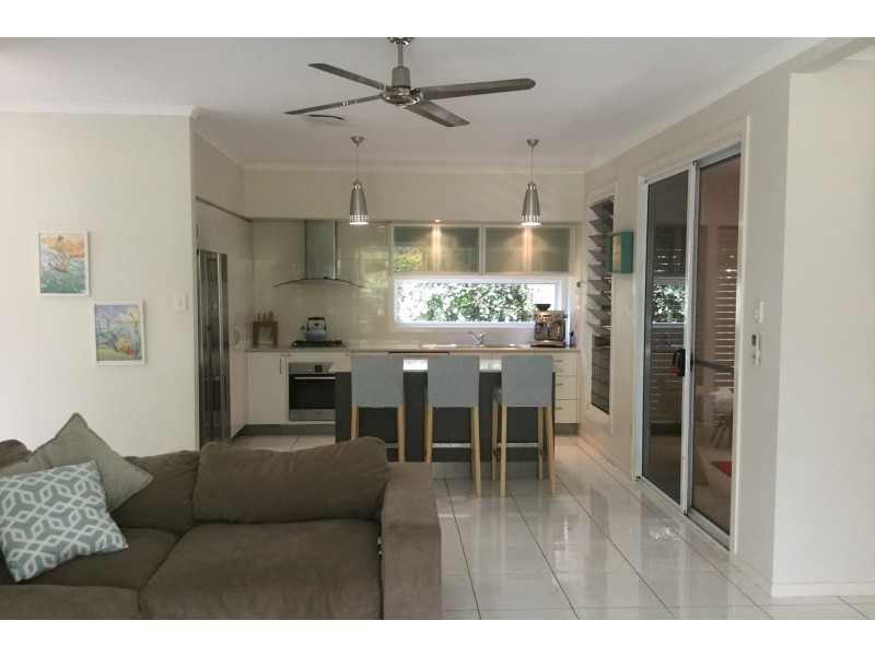 1 Tea Tree Court, Suffolk Park NSW 2481
