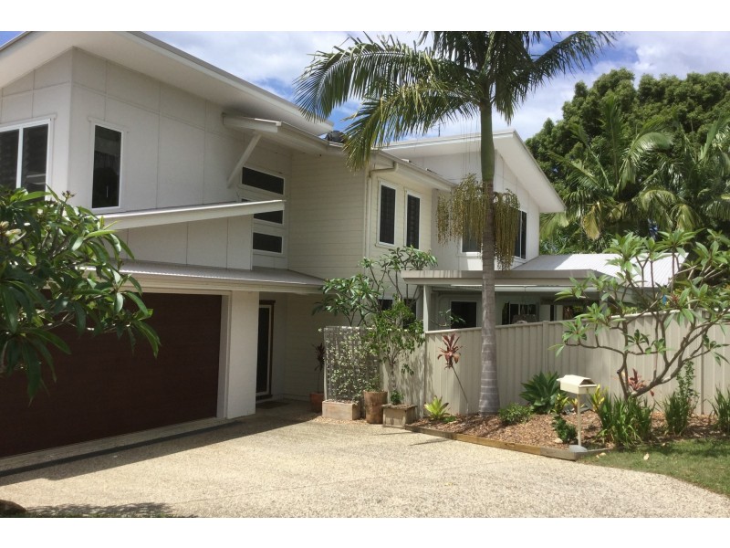 1 Tea Tree Court, Suffolk Park NSW 2481