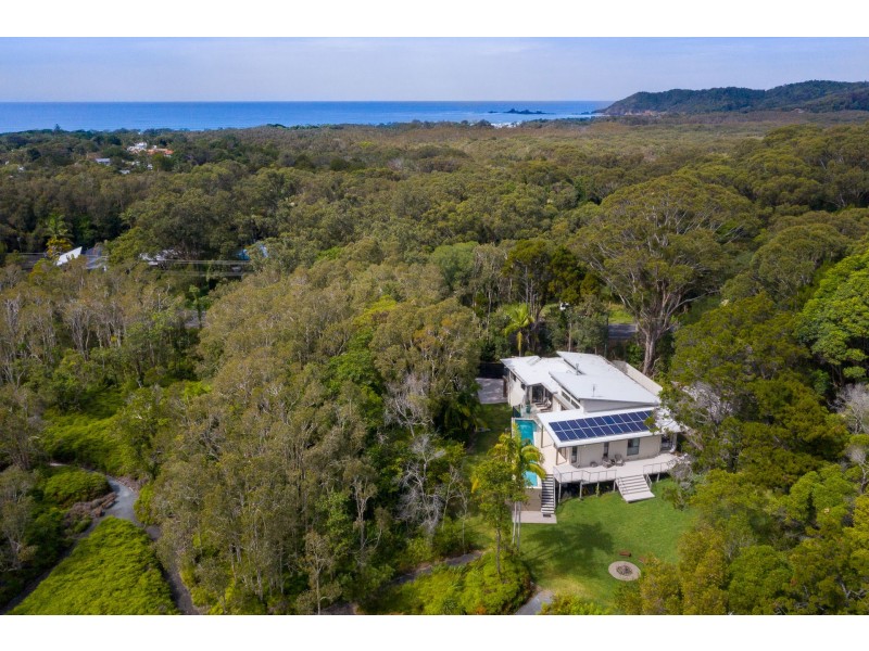 234 Broken Head Road, Suffolk Park NSW 2481