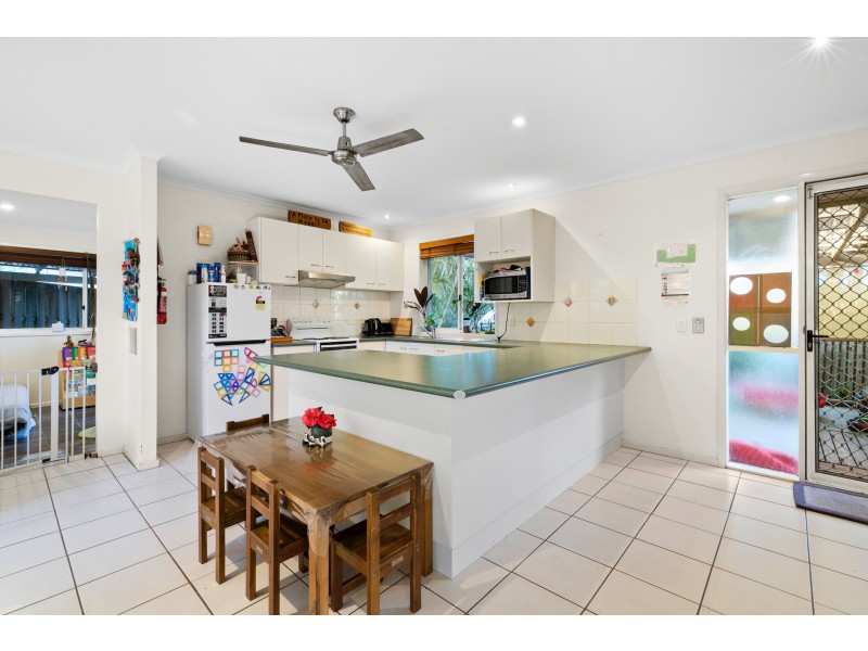 10 Tulipwood Court, Suffolk Park NSW 2481