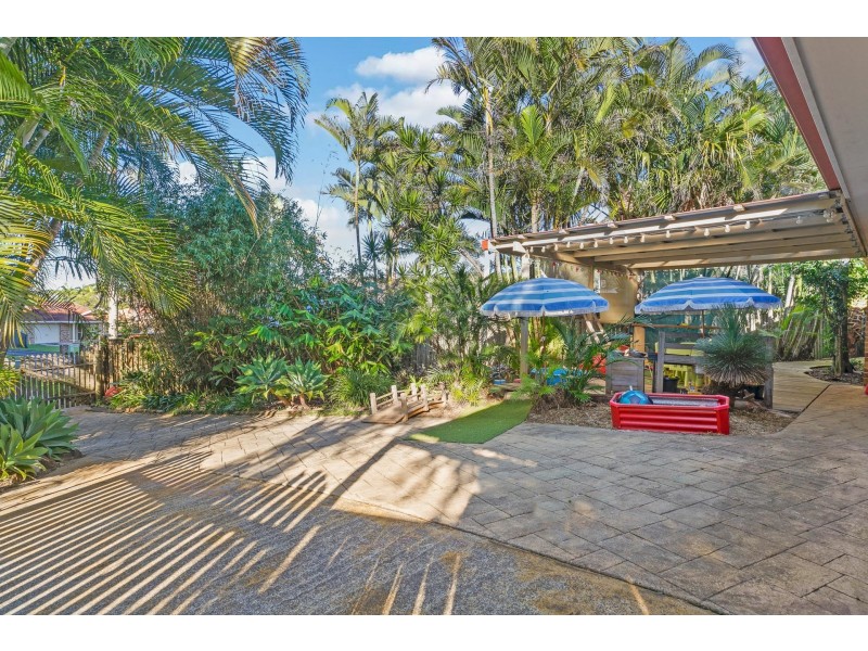 10 Tulipwood Court, Suffolk Park NSW 2481