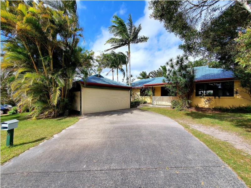 6 Mangobark Court, Suffolk Park NSW 2481