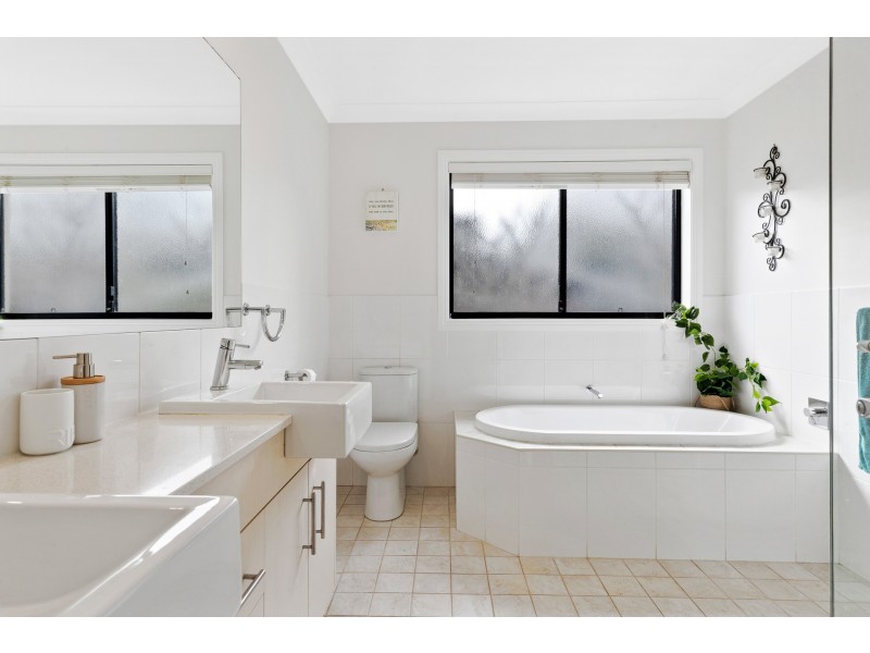 42 Waterford Parade, Skennars Head NSW 2478