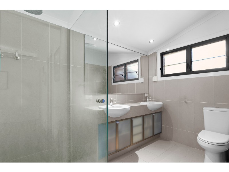 11/3 Sallywattle Drive, Suffolk Park NSW 2481