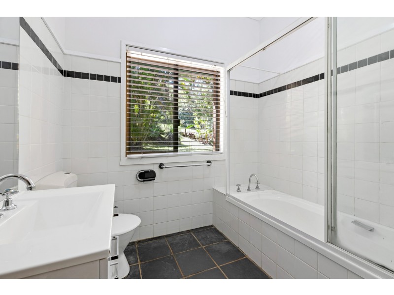 212 Fowlers Lane, Bangalow NSW 2479