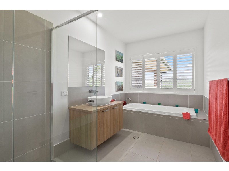 1 Lychee Drive, Rosebank NSW 2480