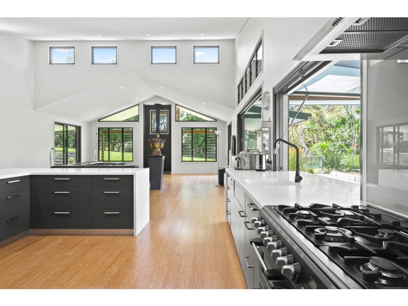 20 Taylors Lane, Ewingsdale NSW 2481