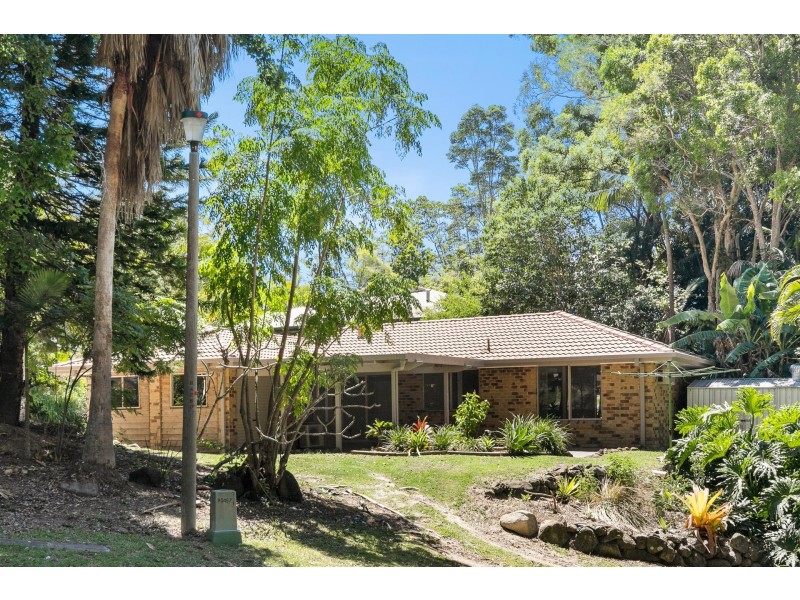 20 Matong Drive, Ocean Shores NSW 2483