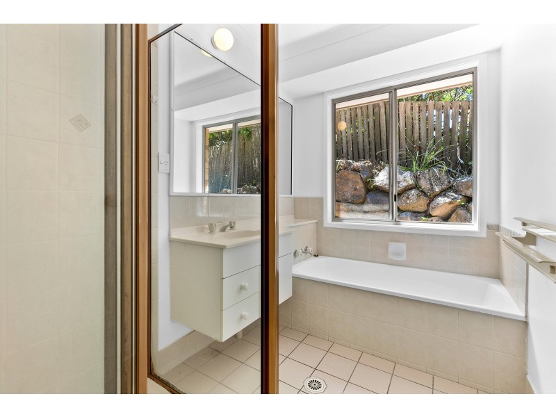 20 Matong Drive, Ocean Shores NSW 2483