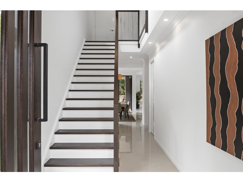 6a Tinbin Way, Ocean Shores NSW 2483