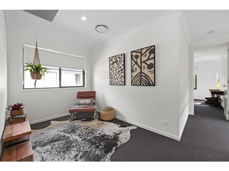 6a Tinbin Way, Ocean Shores NSW 2483