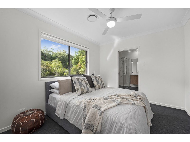 6a Tinbin Way, Ocean Shores NSW 2483