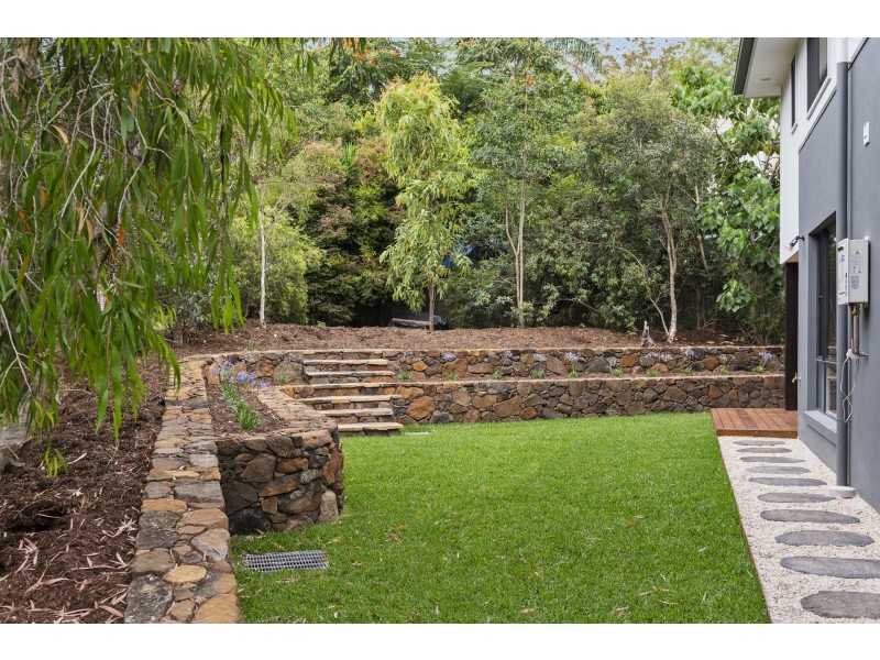 6a Tinbin Way, Ocean Shores NSW 2483