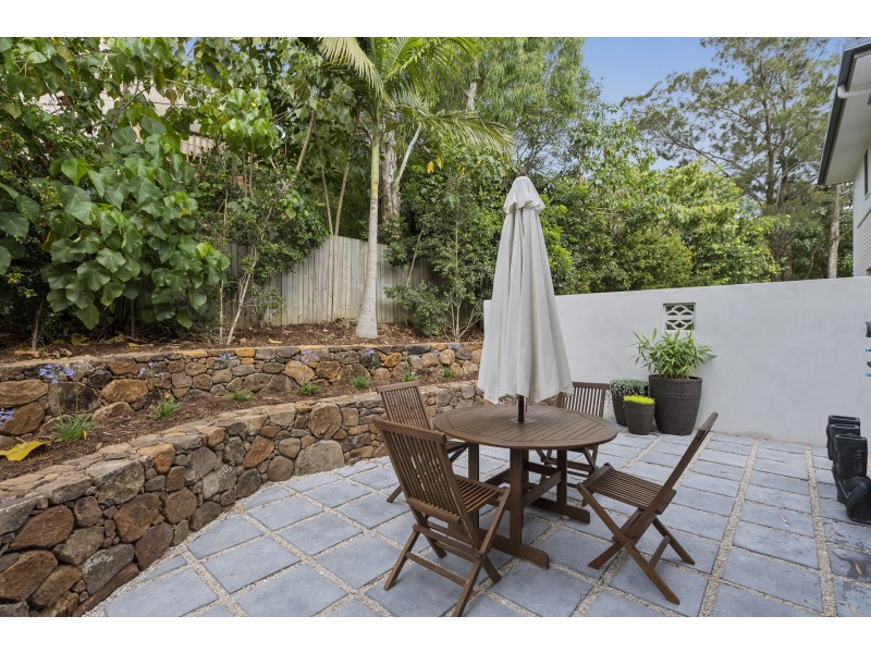 6a Tinbin Way, Ocean Shores NSW 2483