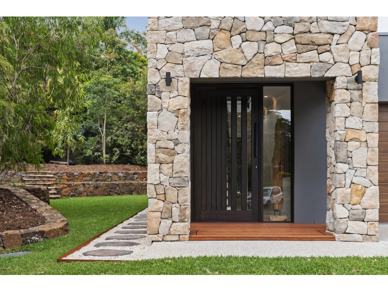 6a Tinbin Way, Ocean Shores NSW 2483