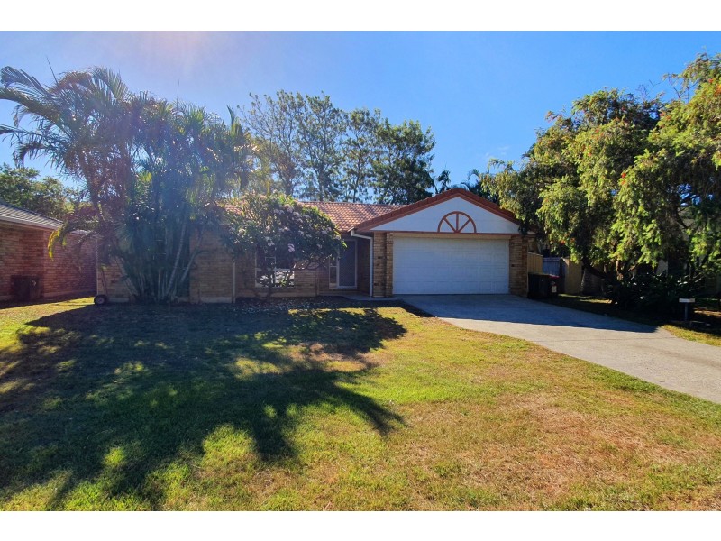 67 Beech Drive, Suffolk Park NSW 2481