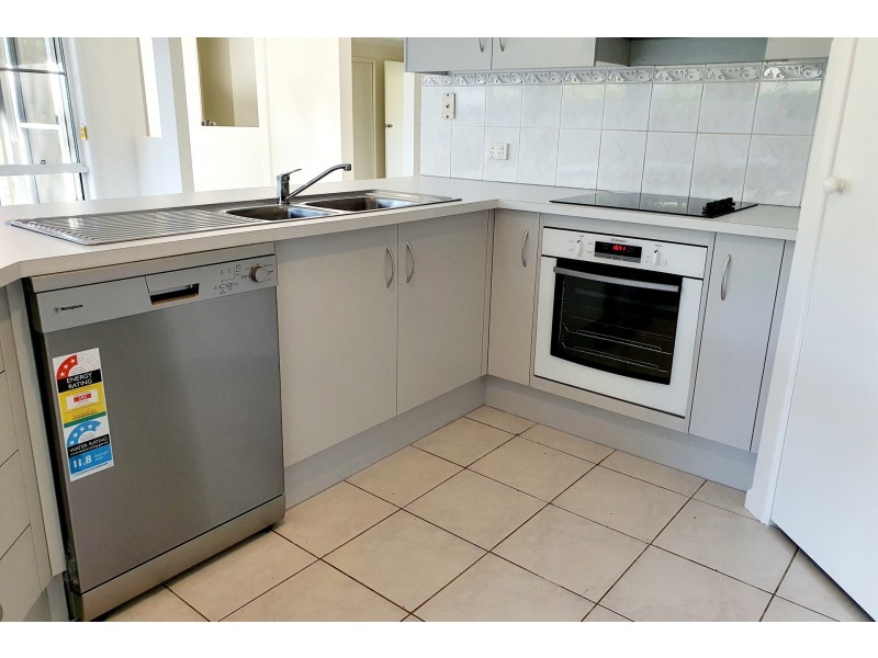 67 Beech Drive, Suffolk Park NSW 2481