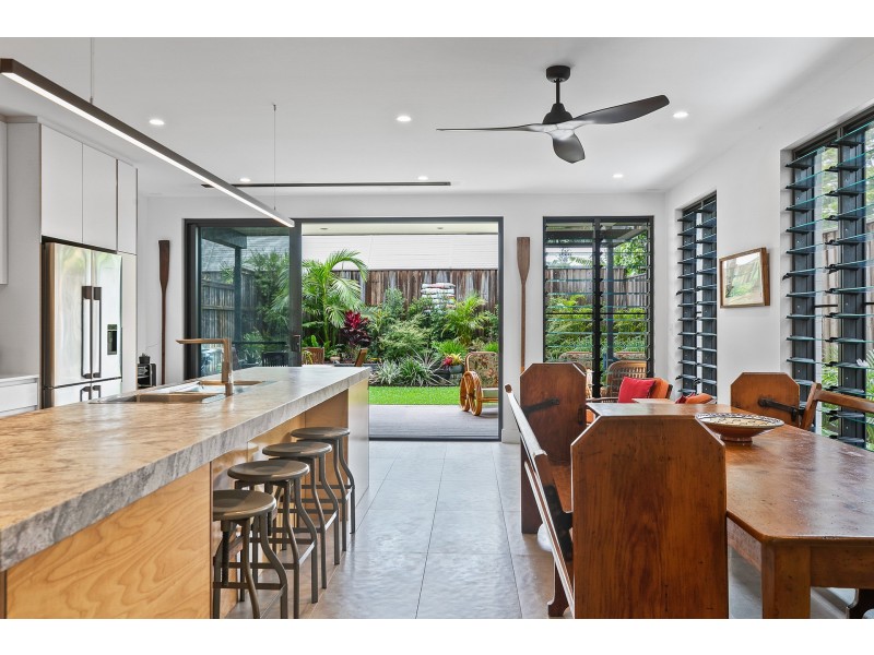 2/41 Armstrong Street, Suffolk Park NSW 2481