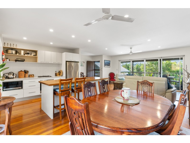 6 Gumtree Place, Bangalow NSW 2479