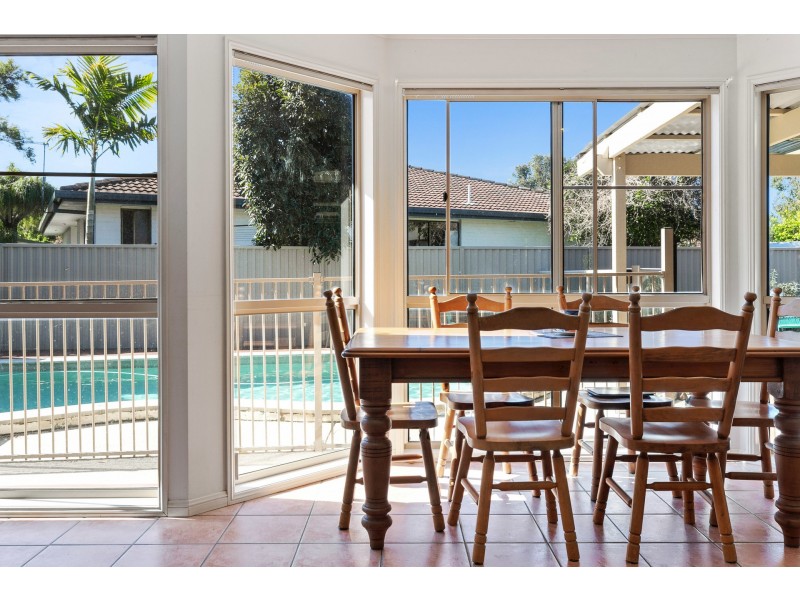 9 Natan Court, Ocean Shores NSW 2483