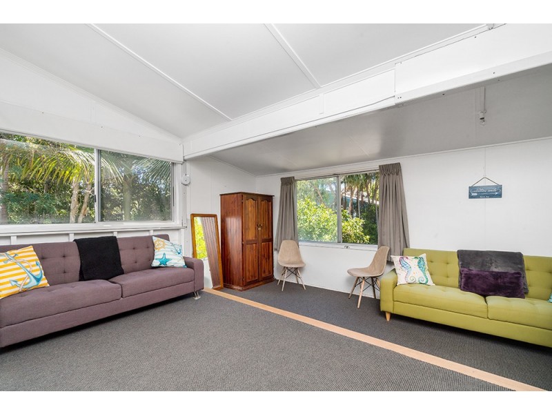 17 Pacific Street, New Brighton NSW 2483