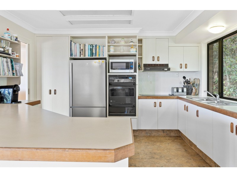 167 Sheaffes Road, Goonengerry NSW 2482