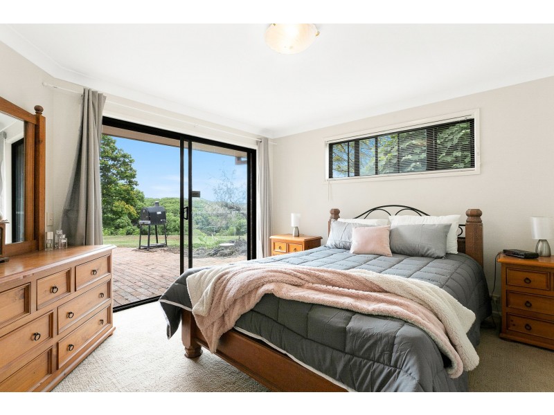 167 Sheaffes Road, Goonengerry NSW 2482