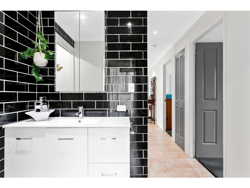 84 Teak Circuit, Suffolk Park NSW 2481