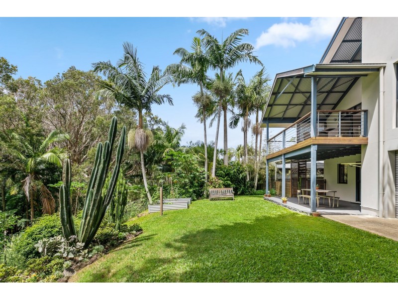 79 Caniaba Crescent, Suffolk Park NSW 2481