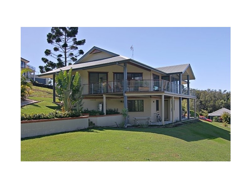 49 Caniaba Crescent, Suffolk Park NSW 2481