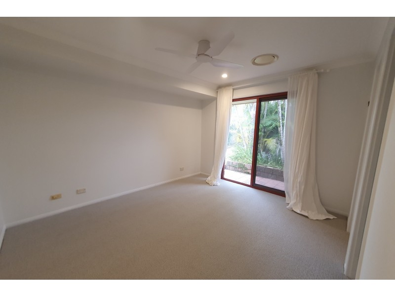 2 Coogera Circuit, Suffolk Park NSW 2481