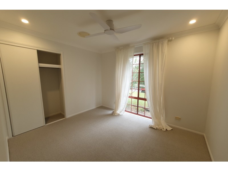 2 Coogera Circuit, Suffolk Park NSW 2481