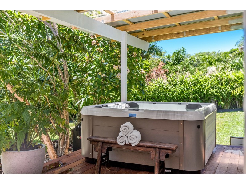 25 Bay Vista Lane, Ewingsdale NSW 2481