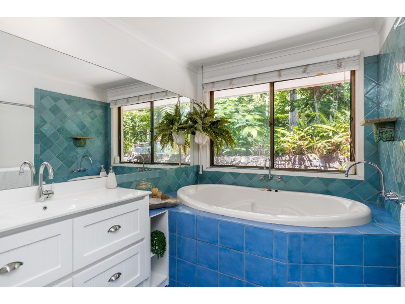 25 Bay Vista Lane, Ewingsdale NSW 2481