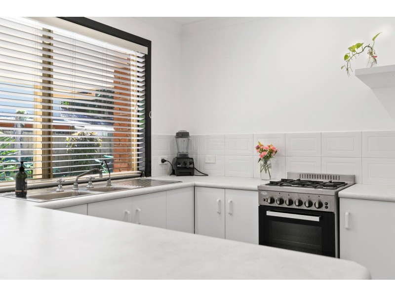 1/3 Hazelwood Close, Suffolk Park NSW 2481