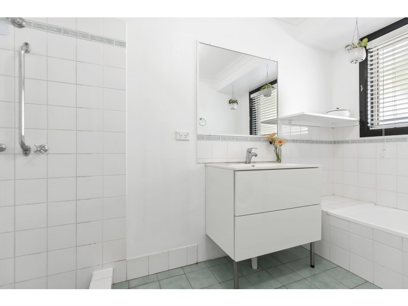 1/3 Hazelwood Close, Suffolk Park NSW 2481