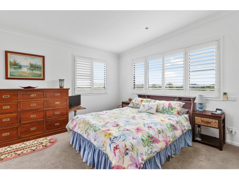 6 Barby Crescent, Bangalow NSW 2479