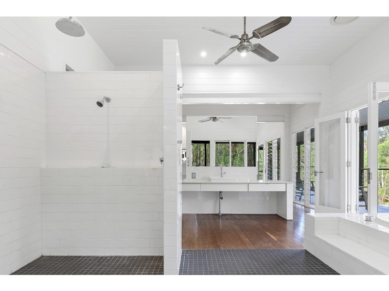 2033 Coolamon Scenic Drive, Mullumbimby NSW 2482
