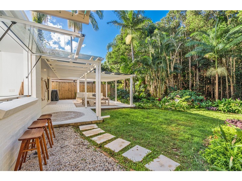 28 Bottlebrush Crescent, Suffolk Park NSW 2481