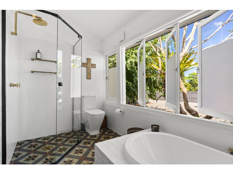 14 Rifle Range Road, Bangalow NSW 2479