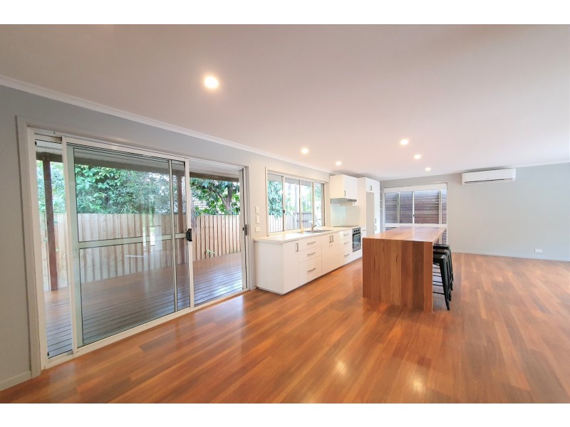 10 Namoi Glen, Ocean Shores NSW 2483